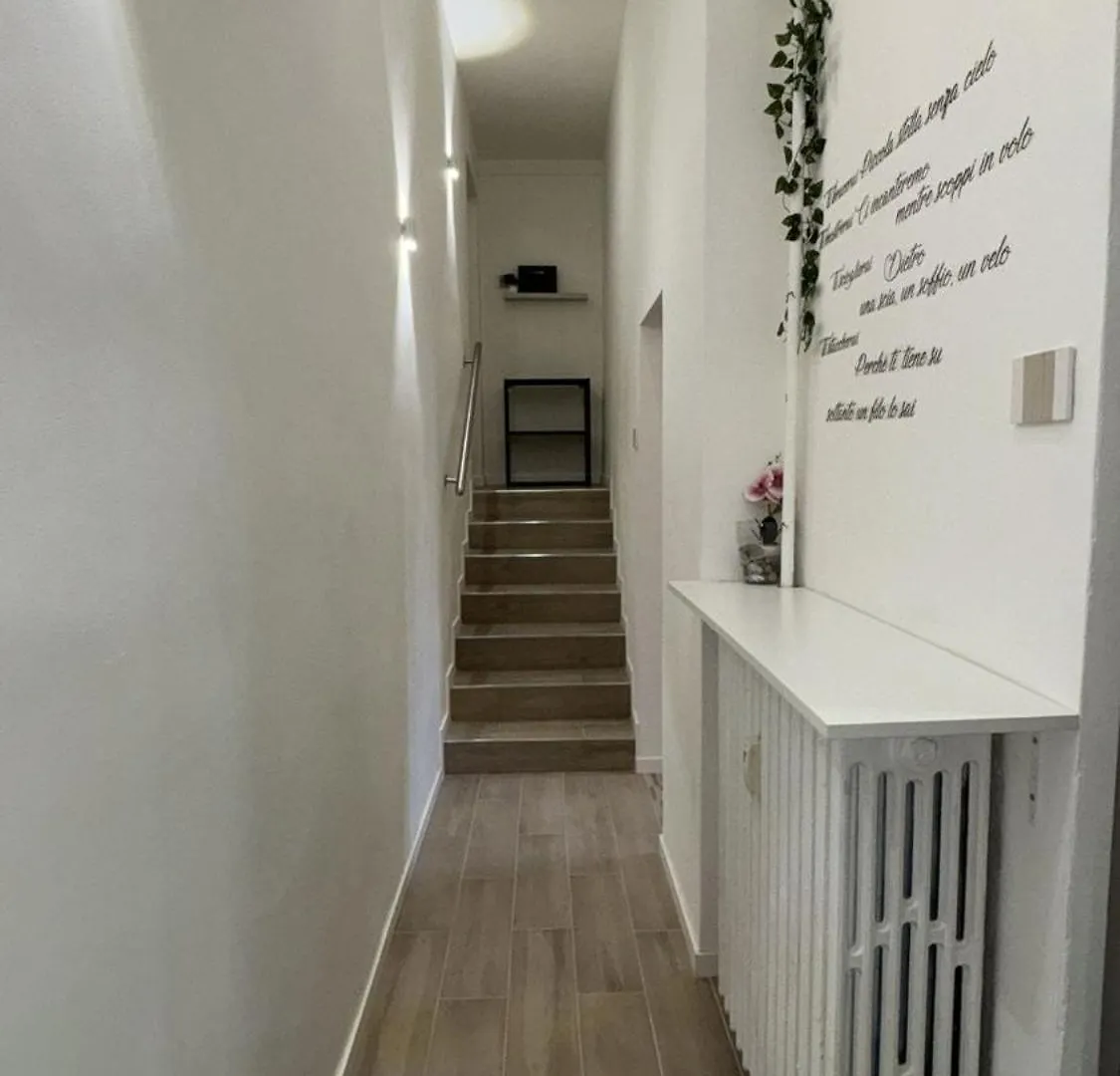 Mini Loft - Convenient For Venice Apartment