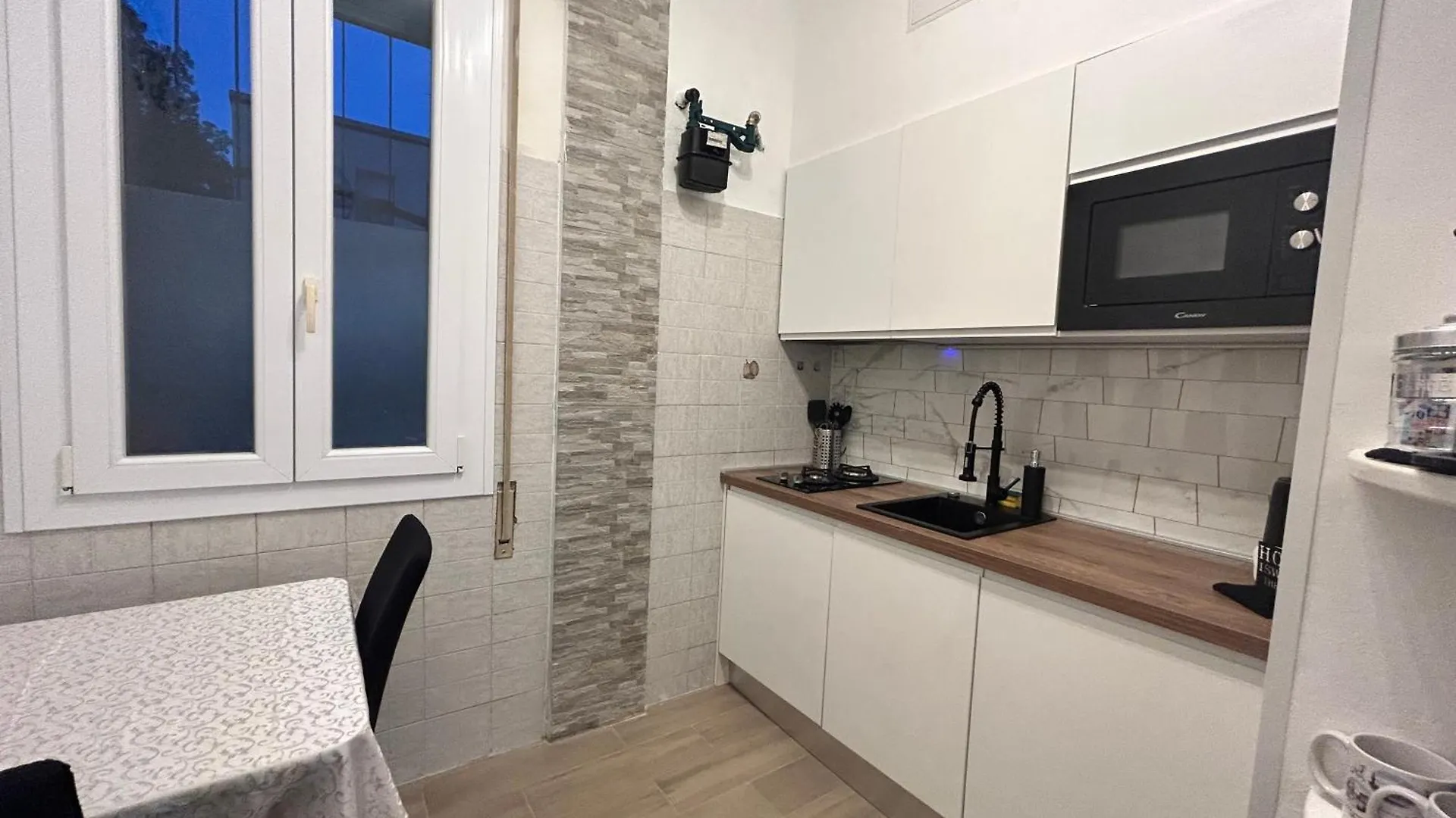 Mini Loft - Convenient For Venice Apartment